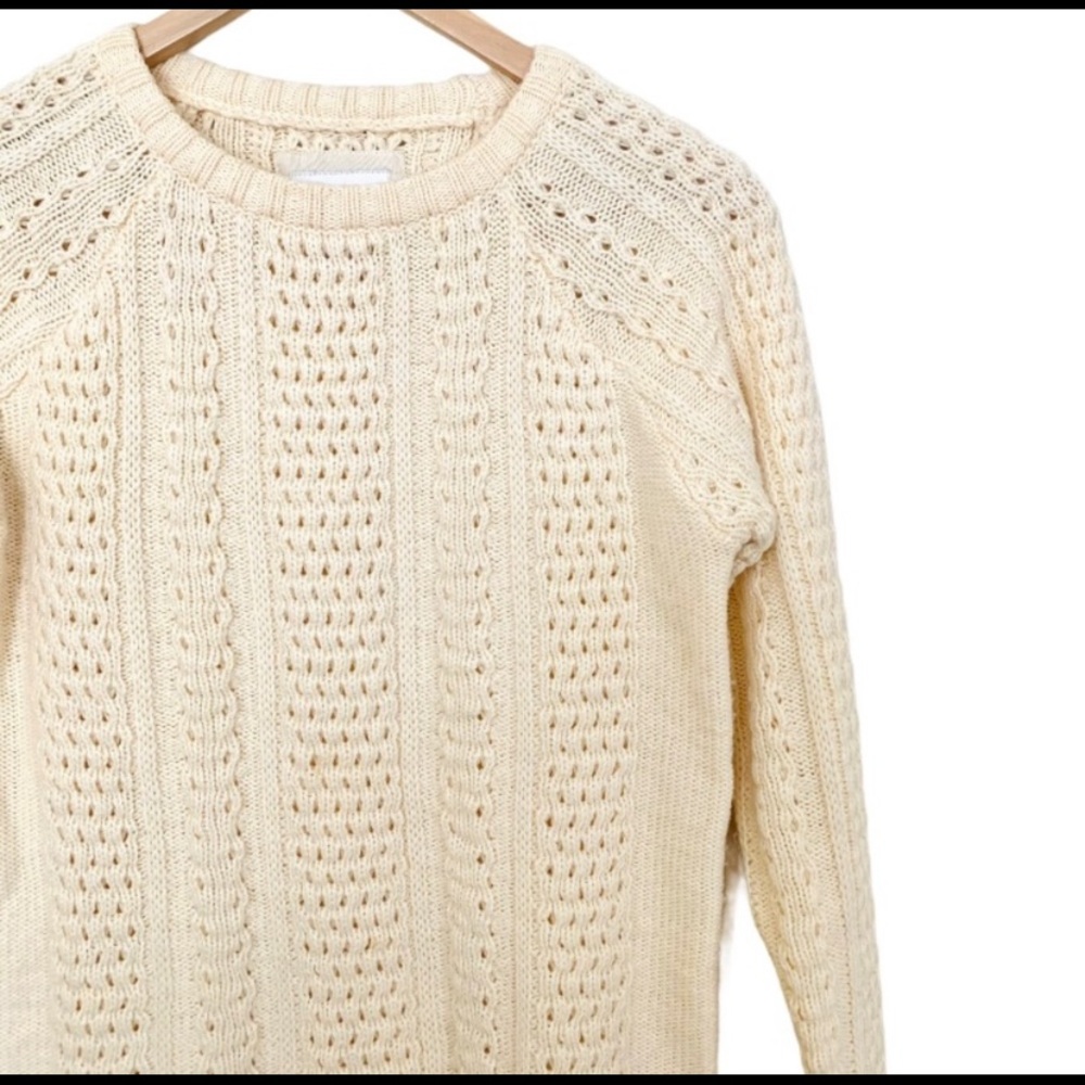 Chic Cable Knit Sweater Fall Winter Spring Classic EUC Size Small S